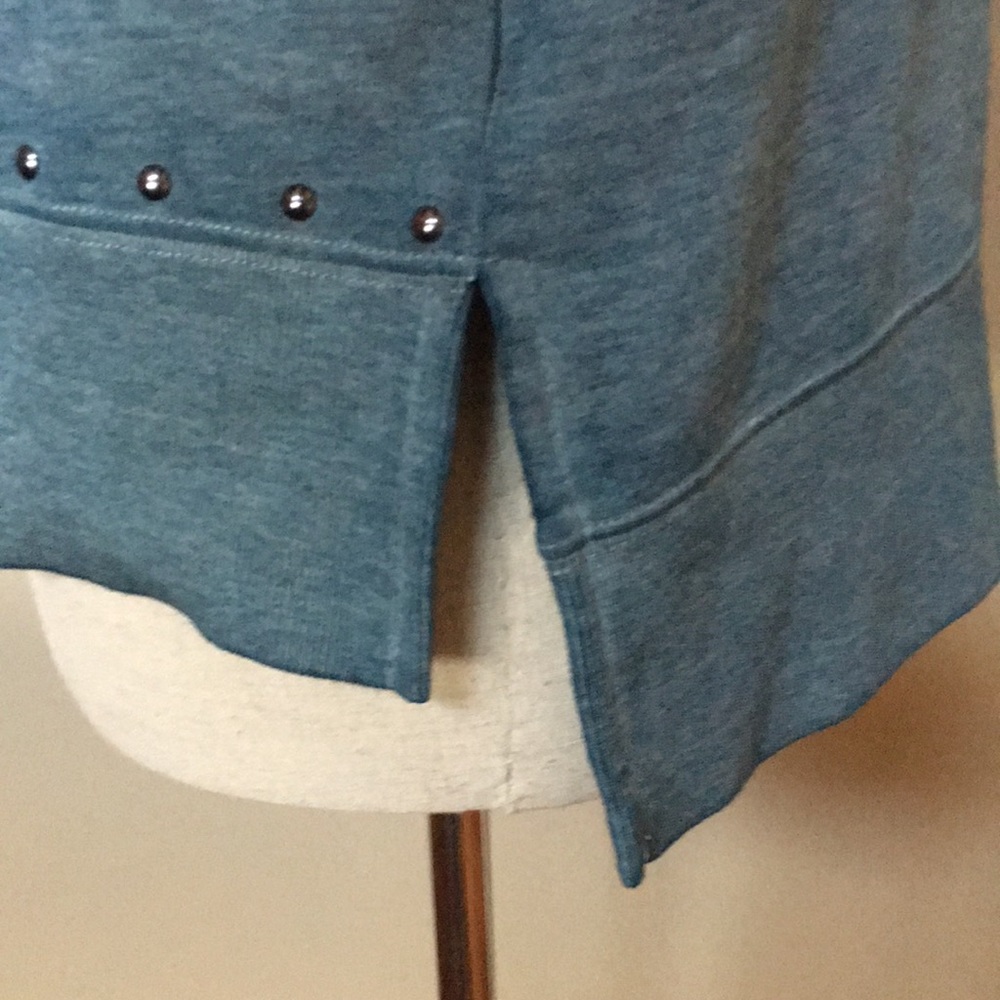 Rock & Republic Long Sleeve Top - Picture 6 of 6